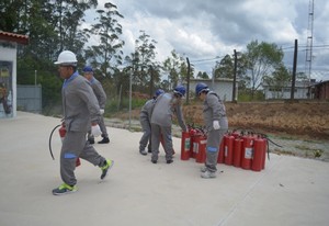 Curso de Bombeiro Salva Vidas Cotia - Treinamento de Bombeiro Militar