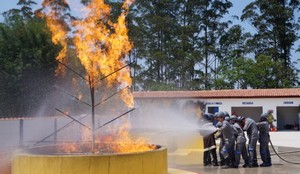 Curso de Bombeiros em São Paulo no Alto da Lapa - Treinamento de Bombeiro Civil