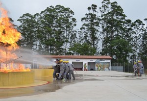 Empresa de Treinamento de Brigadistas para Combate a Incêndio ALDEIA DA SERRA - Empresa para Treinamento de Brigada de Incêndio