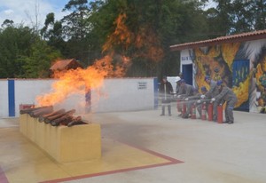 Onde Encontrar Curso de Bombeiro Salva Vidas no Rio Pequeno - Curso de Bombeiros