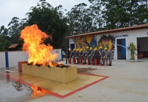 Onde Encontrar Empresa para Treinamento de Brigadistas no Jardim Bonfiglioli - Treinamento de Brigada de Incêndio em Barueri