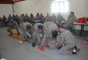 Simulado de Plano de Abandono no Alto da Lapa - Palestra de Plano de Abandono