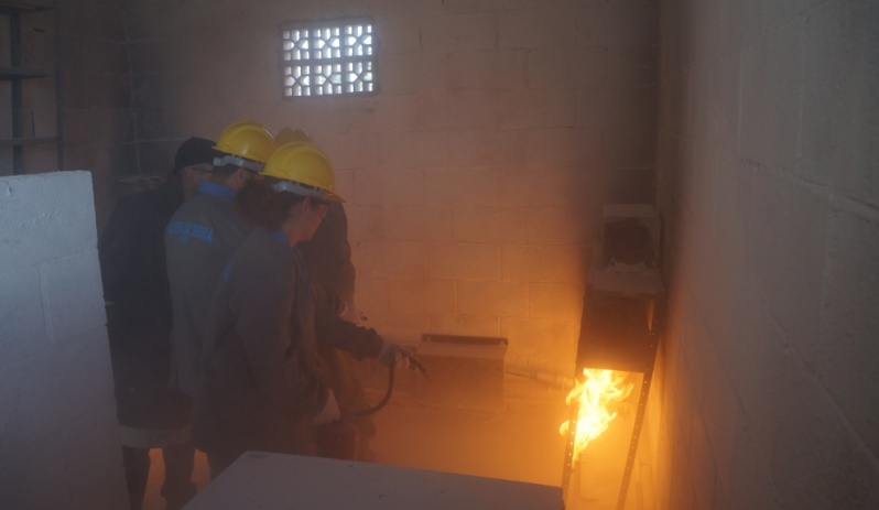 Treinamento de Brigada de Prevenção a Incêndio Preço no Bairro do Limão - Treinamento de Brigada contra Incêndio