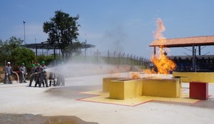 Treinamento de Brigadas de Incêndio no Engenho Novo - Treinamento de Brigadistas para Combate a Incêndio